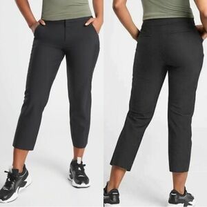 Athleta Women’s Stellar Straight Leg Pants Cropped Work Travel in Black 6